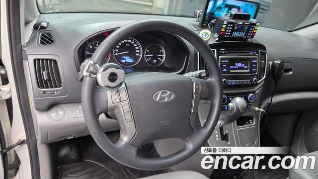 Hyundai Grand Starex Ambulance 2016 — фото 14