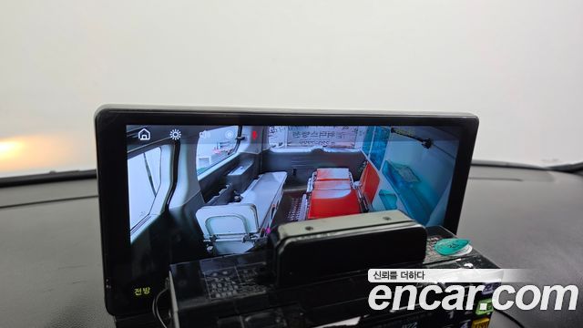 Hyundai Grand Starex Ambulance 2016 — фото 16