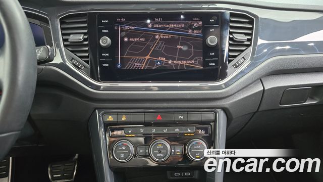 Volkswagen T-Roc 2.0 TDI Prestige 2021 — фото 12