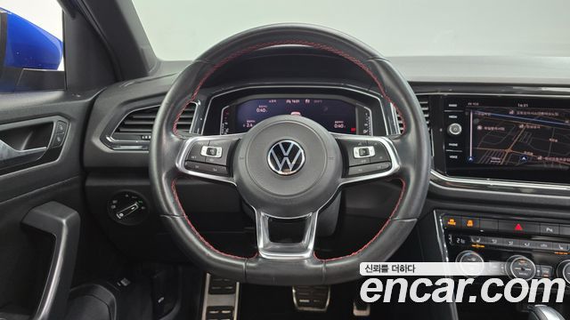 Volkswagen T-Roc 2.0 TDI Prestige 2021 — фото 13