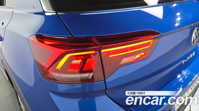 Volkswagen T-Roc 2.0 TDI Prestige 2021 — фото 23