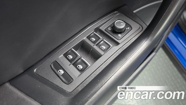 Volkswagen T-Roc 2.0 TDI Prestige 2021 — фото 27