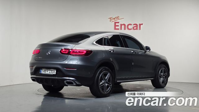 Mercedes-Benz GLC-Class (X253) GLC300e 4MATIC Coupe 2021 — фото 2