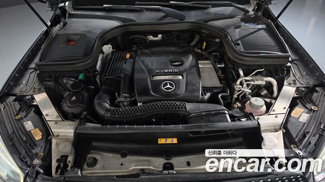 Mercedes-Benz GLC-Class (X253) GLC300e 4MATIC Coupe 2021 — фото 6