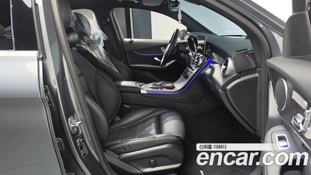 Mercedes-Benz GLC-Class (X253) GLC300e 4MATIC Coupe 2021 — фото 11