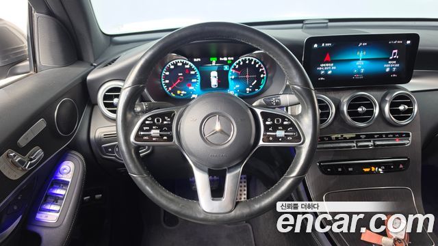 Mercedes-Benz GLC-Class (X253) GLC300e 4MATIC Coupe 2021 — фото 13