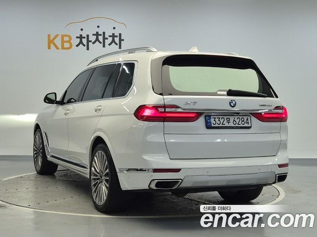 BMW X7 (G07) xDrive 40d Design Pure Excellence 6-Seater 2022 — фото 2