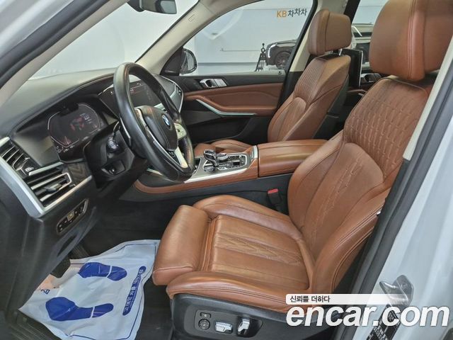 BMW X7 (G07) xDrive 40d Design Pure Excellence 6-Seater 2022 — фото 10