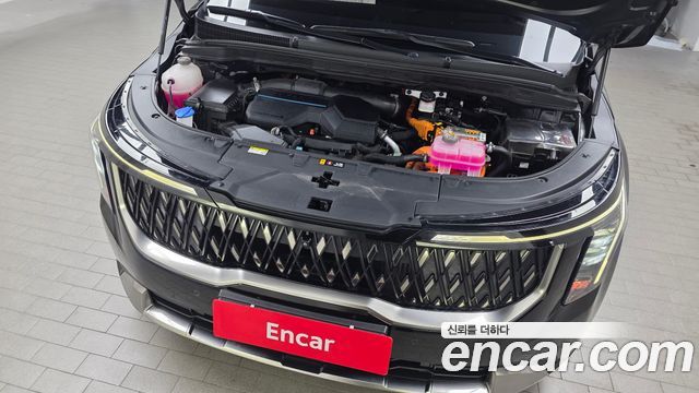 Kia Carnival (IV) HEV 9-Seater Hi-Limousine (Special vehicle) 2025 — фото 6