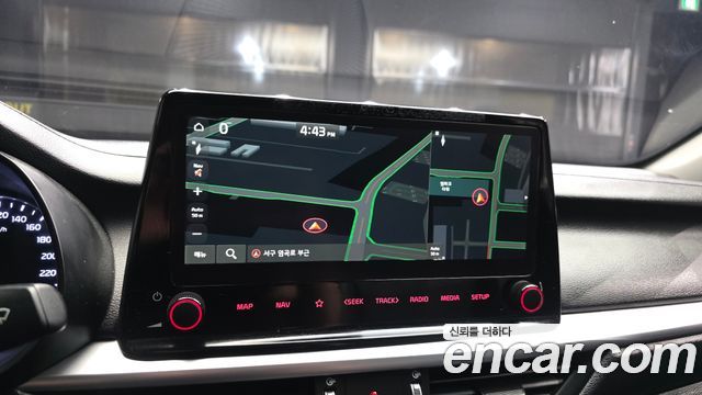 Kia K3 (II) 1.6 Prestige 2023 — фото 19