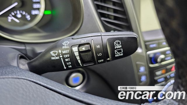 Hyundai Santa Fe The Prime Diesel 2.0 2WD Premium 2017 — фото 19