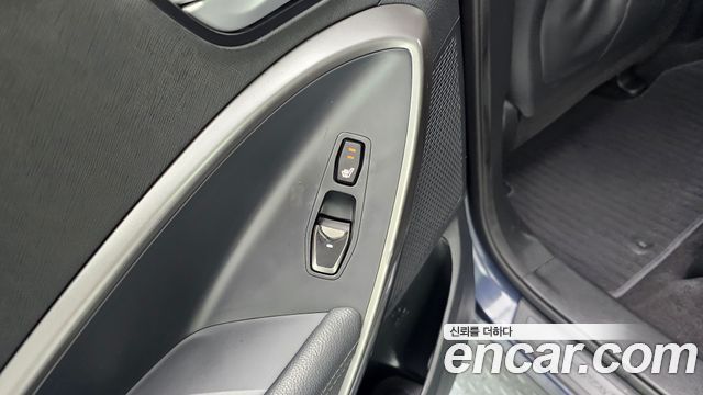 Hyundai Santa Fe The Prime Diesel 2.0 2WD Premium 2017 — фото 27