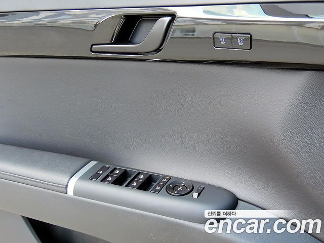 Hyundai Grandeur (GN7) 3.5 LPG 2WD (Taxi) Deluxe 2025 — фото 15