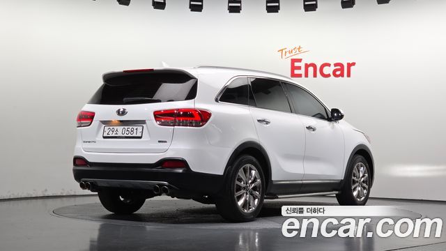 Kia Sorento Diesel 2.0 2WD Noblesse Special 2016 — фото 2