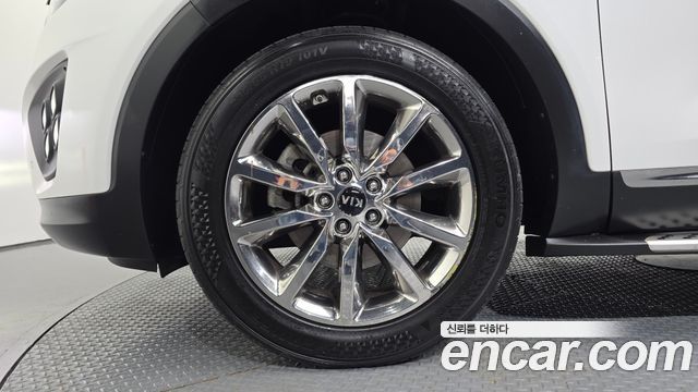 Kia Sorento Diesel 2.0 2WD Noblesse Special 2016 — фото 5