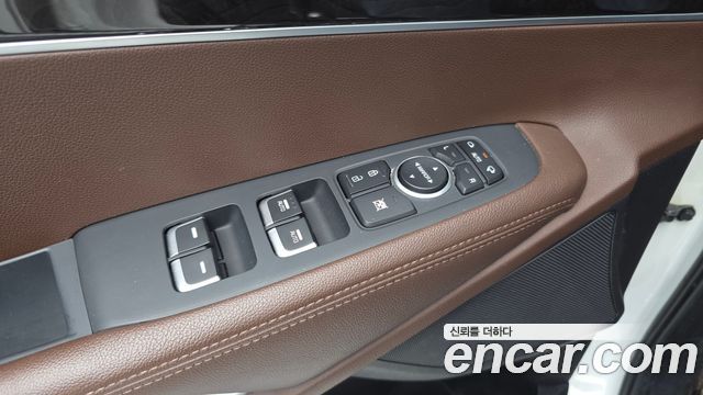 Kia Sorento Diesel 2.0 2WD Noblesse Special 2016 — фото 13