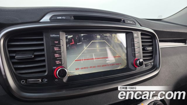 Kia Sorento Diesel 2.0 2WD Noblesse Special 2016 — фото 17