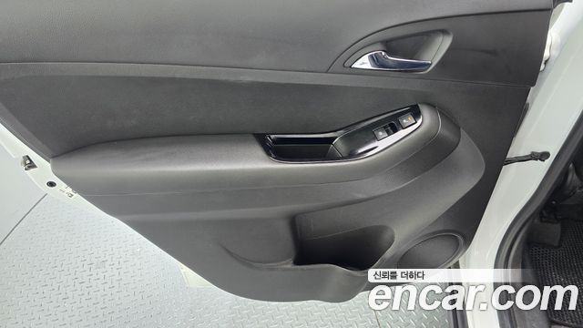 Chevrolet Orlando LPG LT Safety Pack 2018 — фото 25