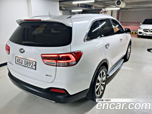 Kia Sorento Diesel 2.0 2WD Noblesse Special 2016 — фото 5