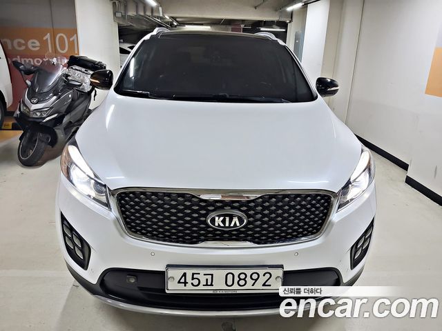 Kia Sorento Diesel 2.0 2WD Noblesse Special 2016 — фото 7