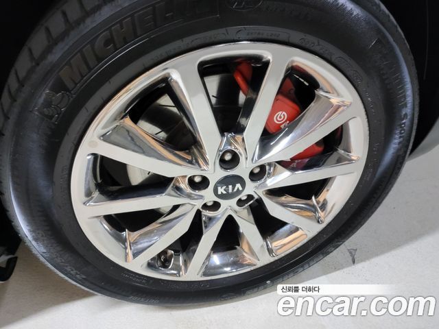 Kia Sorento Diesel 2.0 2WD Noblesse Special 2016 — фото 19