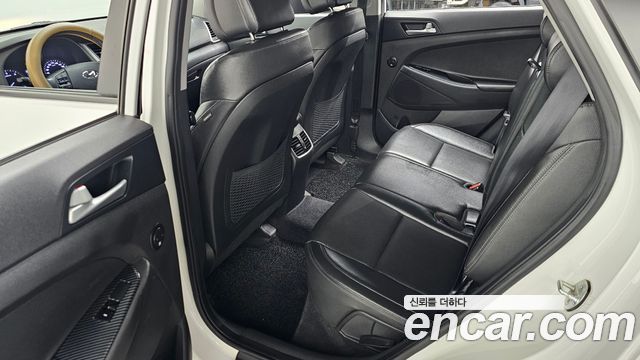 Hyundai Tucson Diesel 1.7 2WD Modern 2016 — фото 11