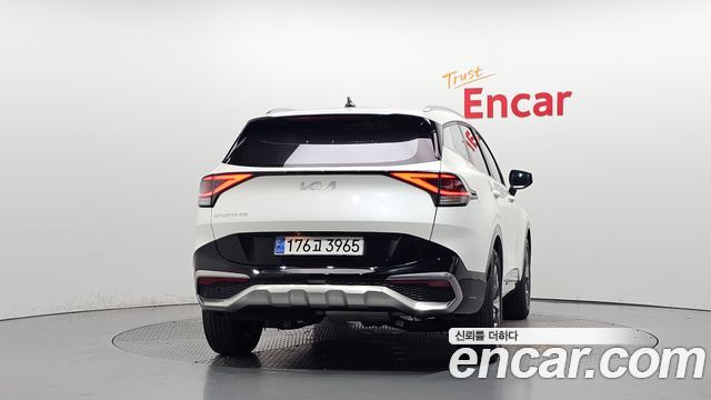 Kia Sportage (V) Diesel 2.0 2WD Signature 2022 — фото 4