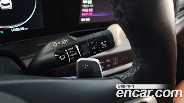 Kia Sportage (V) Diesel 2.0 2WD Signature 2022 — фото 18