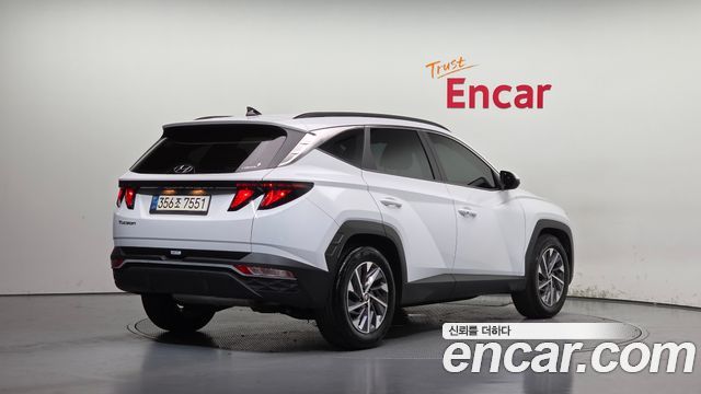 Hyundai Tucson (NX4) Gasoline 1.6 Turbo 2WD Premium 2022 — фото 2