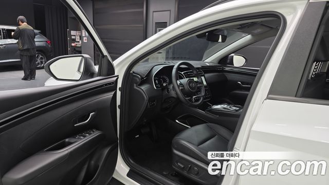 Hyundai Tucson (NX4) Gasoline 1.6 Turbo 2WD Premium 2022 — фото 10