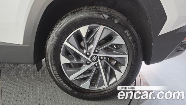 Hyundai Tucson (NX4) Gasoline 1.6 Turbo 2WD Premium 2022 — фото 21