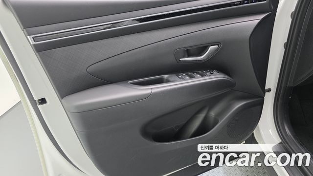 Hyundai Tucson (NX4) Gasoline 1.6 Turbo 2WD Premium 2022 — фото 24