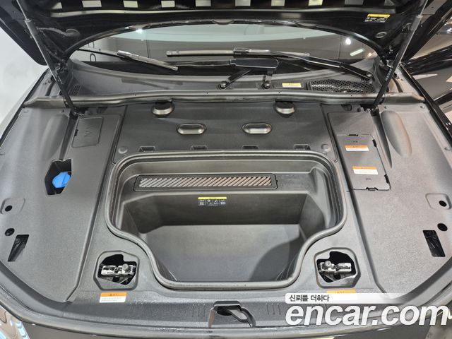 Audi A6 e-tron Performance S line 2025 — фото 6