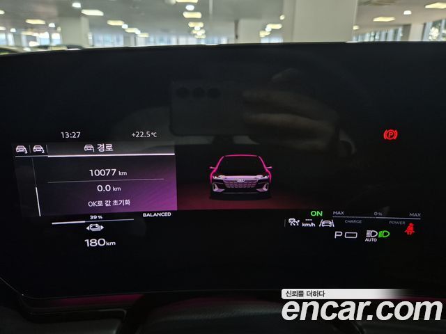Audi A6 e-tron Performance S line 2025 — фото 8