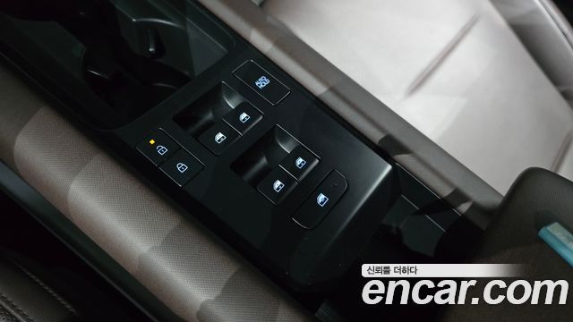 Hyundai Ioniq 6 Long Range Exclusive + 2023 — фото 15