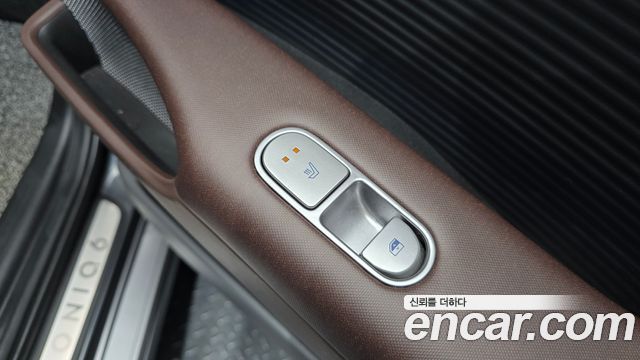 Hyundai Ioniq 6 Long Range Exclusive + 2023 — фото 30
