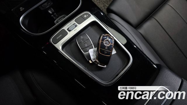 Mercedes-Benz A-Class (W177) A220 Sedan 2025 — фото 17