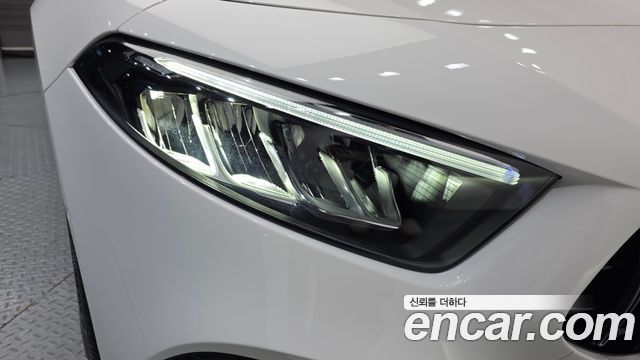 Mercedes-Benz A-Class (W177) A220 Sedan 2025 — фото 22