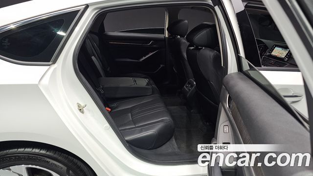 Honda Accord (X) 1.5 Turbo 2018 — фото 11