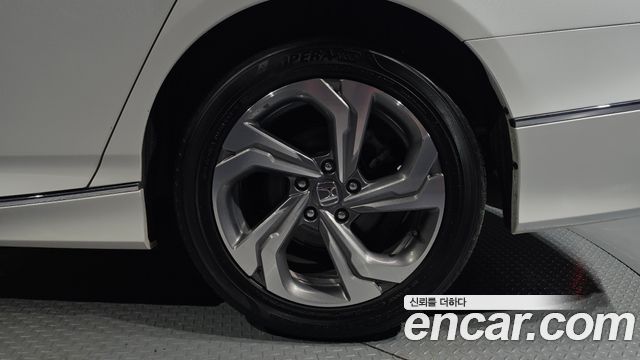 Honda Accord (X) 1.5 Turbo 2018 — фото 21