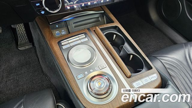 Genesis G80 (RG3) Gasoline 3.5 Turbo AWD 2021 — фото 9