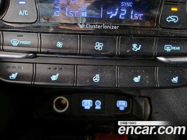 Hyundai Santa Fe (TM) Diesel 2.0 2WD Premium 2019 — фото 17