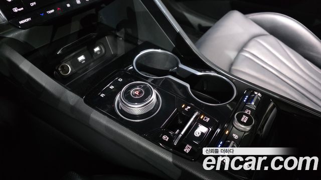 Kia K5 (III) 2.0 Signature 2023 — фото 9