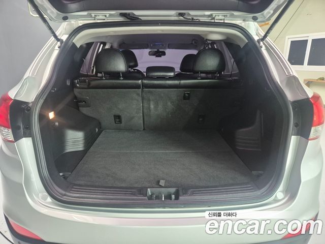 Hyundai Tucson ix Diesel(e-VGT) 2WD Smart special 2014 — фото 19