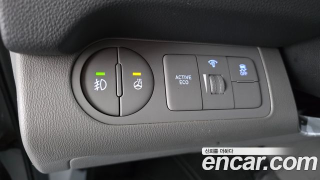 Hyundai Grand Starex Camping car 2019 — фото 12