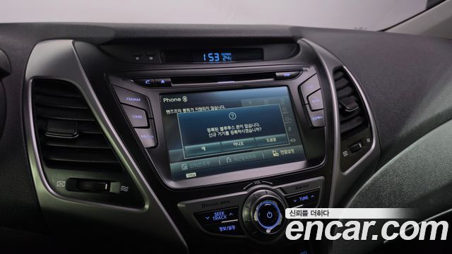 Hyundai Avante 1.6 GDi Premium Standard 2015 — фото 20