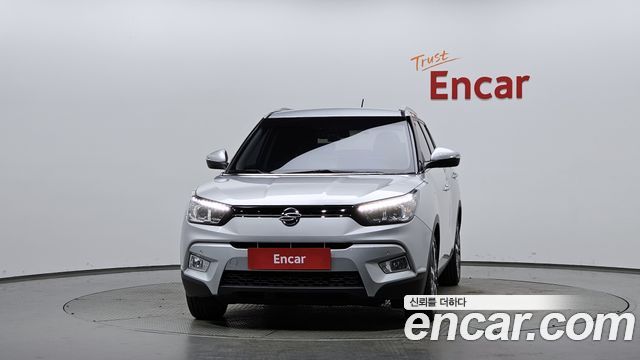 KG Mobility (SsangYong) Tivoli LX 2WD HI-DLX 2015 — фото 3