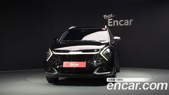 Kia Sportage (V) Gasoline 1.6 Turbo 4WD Nobleless 2023 — фото 3