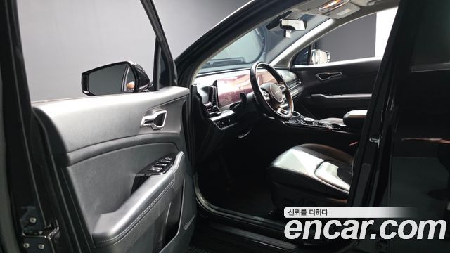 Kia Sportage (V) Gasoline 1.6 Turbo 4WD Nobleless 2023 — фото 10