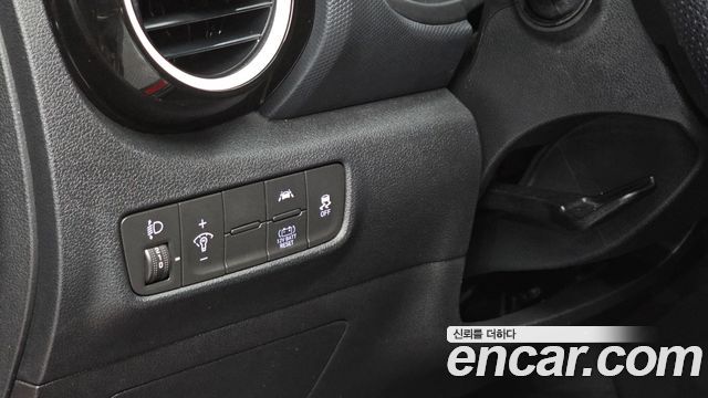 Hyundai Kona Hybrid Modern Special 2020 — фото 13
